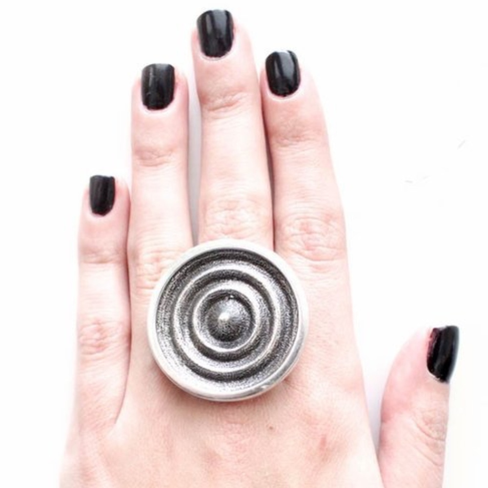 Low Luv x Erin Wasson Holiday Sandcast Ripple Ring